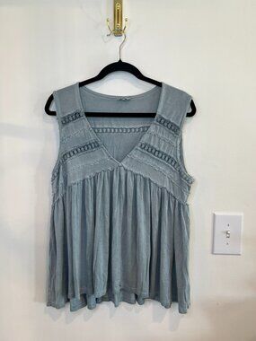 POL Boho Babydoll Top Blue Lace Trim Flowy Tank Medium